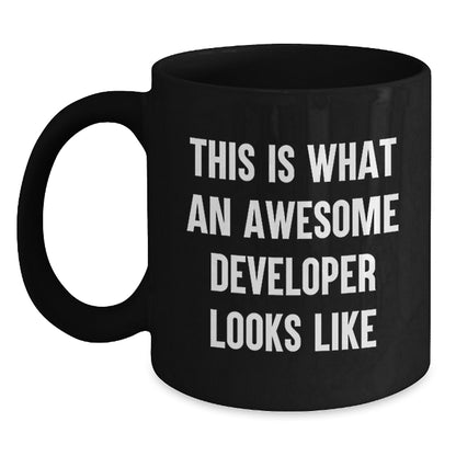Funny Developer Gifts, Black Coffee Mug, This Is What An Awesome Developer Looks Like - Christmas Unique Gifts from Friends for Developers - Main