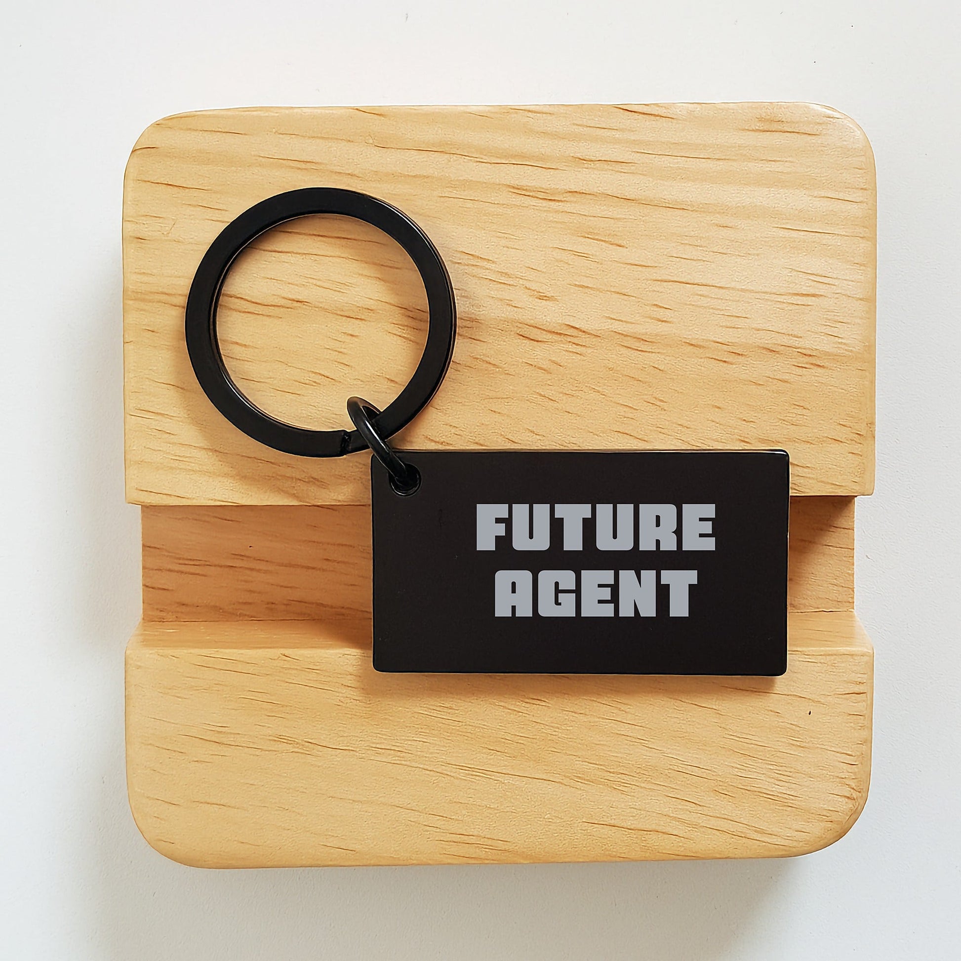 Funny Agent Keychain Gifts from Friends for Future Agents Graduation, Handcrafted with Durable Stainless Steel, Inspirational Quote - Victory Thru Vision