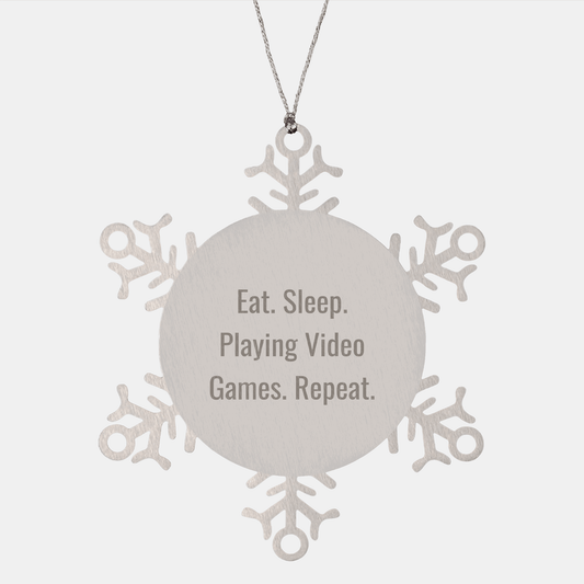 Funny Playing Video Games Snowflake Ornament Gifts from Friends for Men, Unique Christmas Unique Gifts - Victory Thru Vision