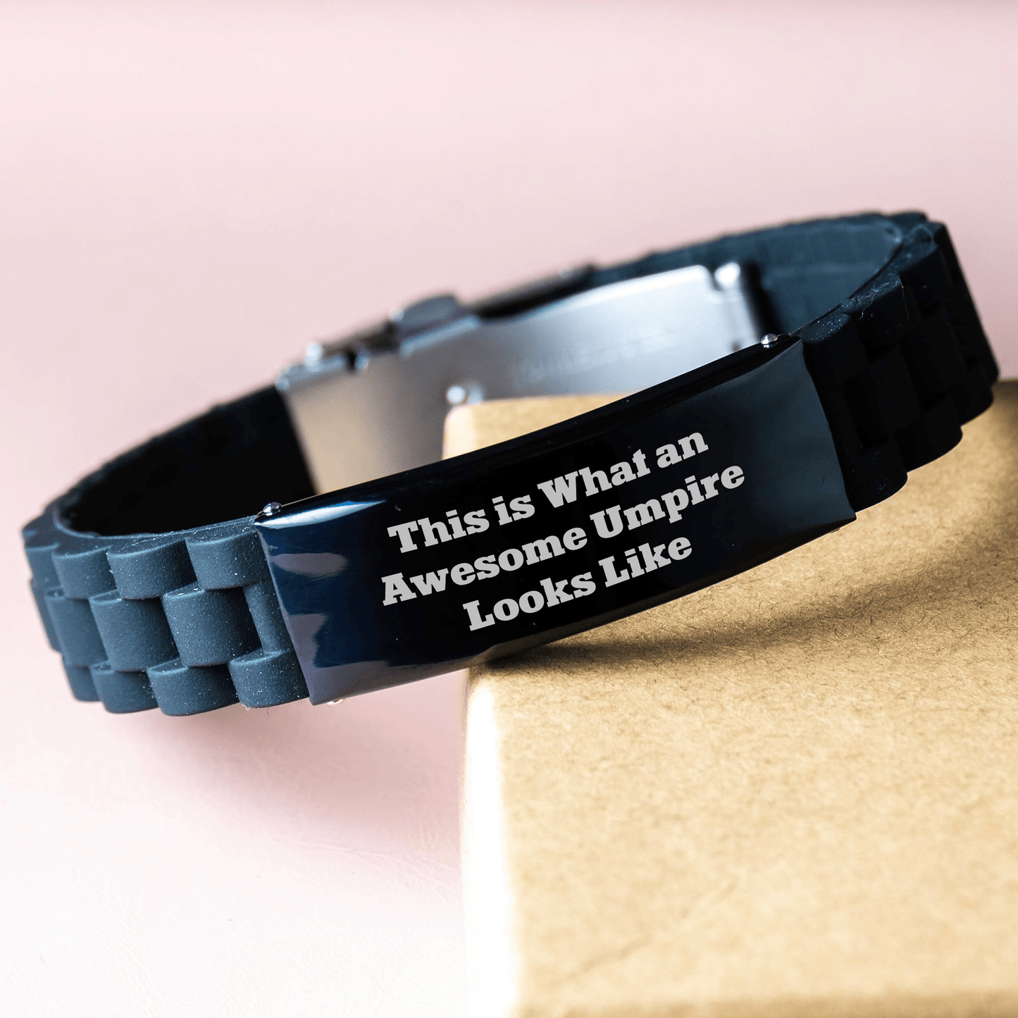 Funny Umpire Gifts - This Is What An Awesome Umpire Looks Like, Glide lock Clasp Bracelet for Umpire, Father's Day Unique Gifts from Men - Victory Thru Vision 
