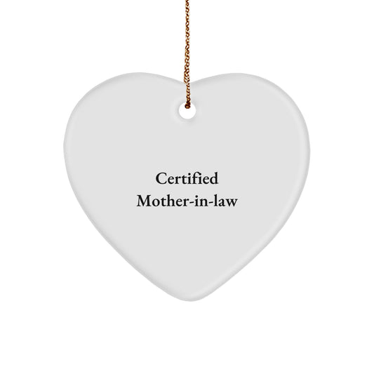 Funny Mom-in-law Gifts, Heart Ornament for Christmas Unique Gifts from Men to Mom-in-law, 'I'm the Best Mom-in-law' - Image 1